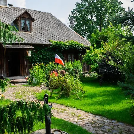 Letnisko Gospodarstwo agroturystyczne *